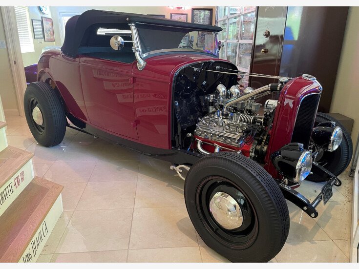 Thumbnail Photo undefined for 1932 Ford Custom